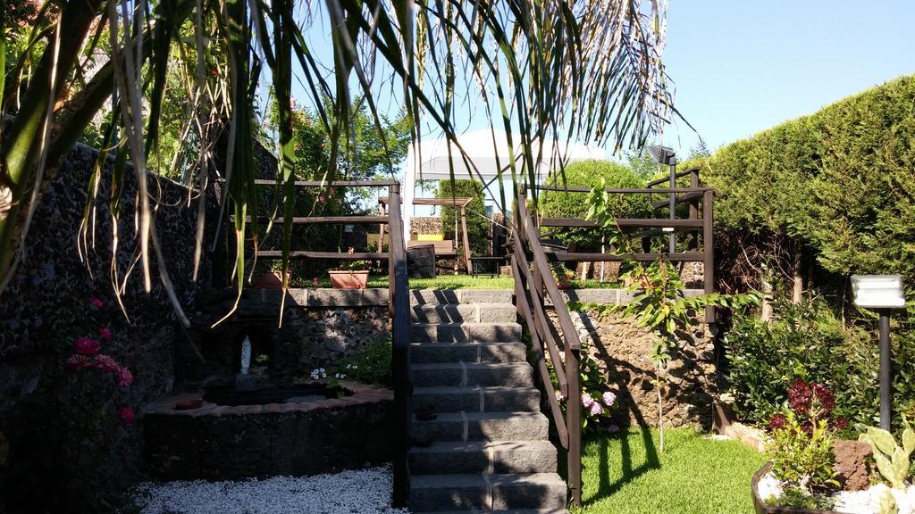 Etma Bed & Breakfast Sant'Alfio Exterior photo