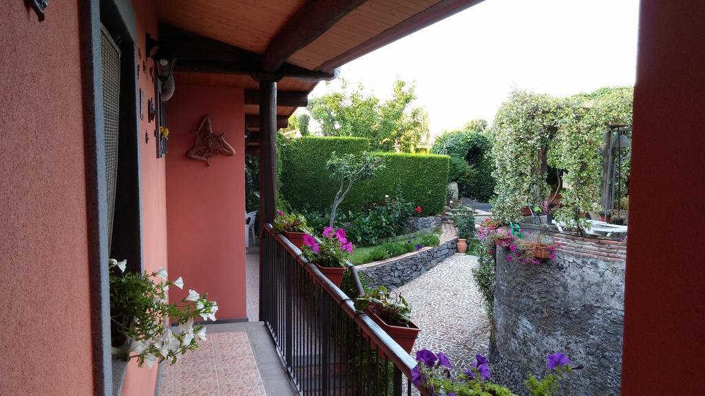Etma Bed & Breakfast Sant'Alfio Exterior photo