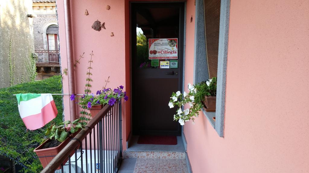 Etma Bed & Breakfast Sant'Alfio Exterior photo