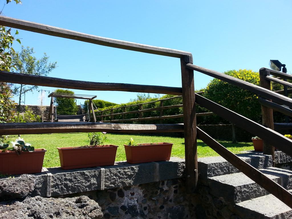 Etma Bed & Breakfast Sant'Alfio Exterior photo