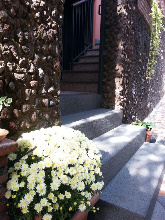 Etma Bed & Breakfast Sant'Alfio Exterior photo
