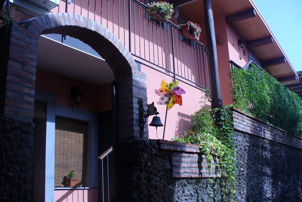 Etma Bed & Breakfast Sant'Alfio Exterior photo